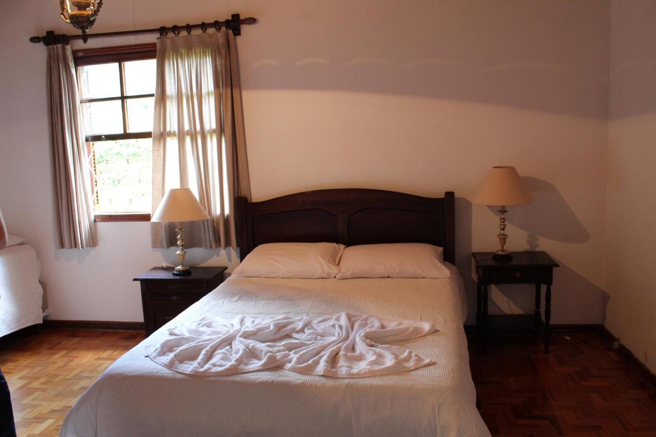 Casa Aconchegante No Capivari Campos do Jordão Buitenkant foto