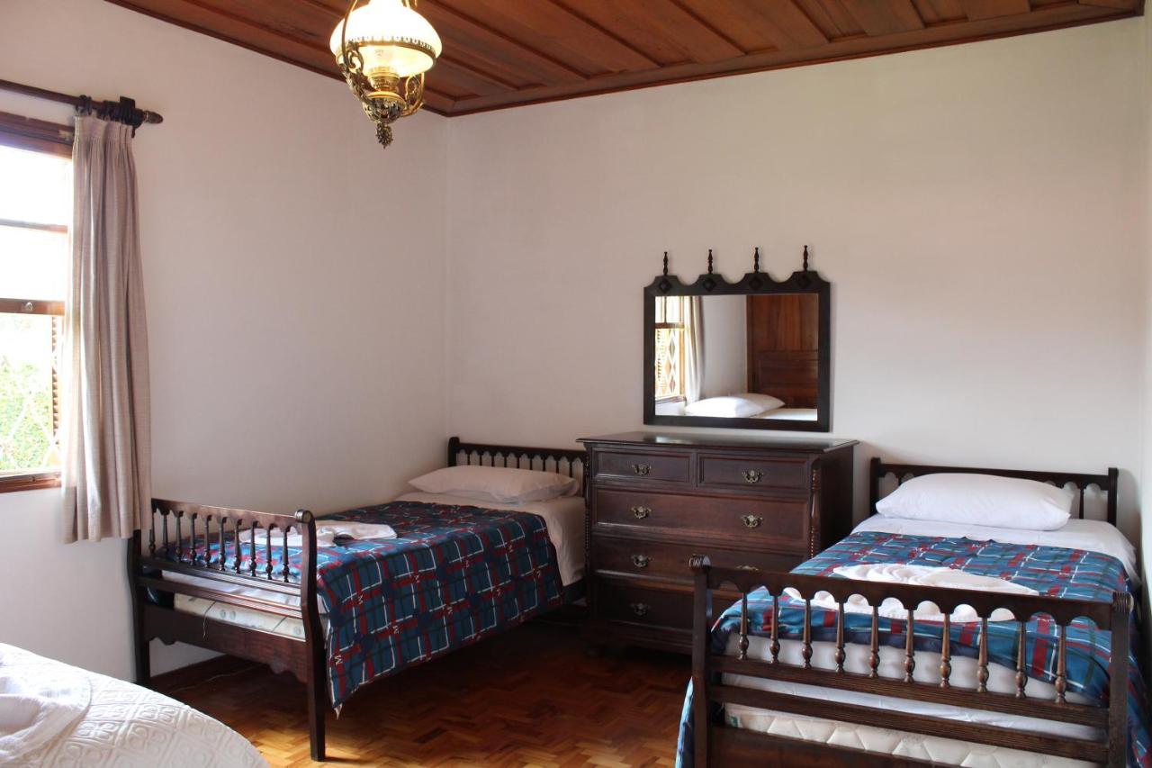 Casa Aconchegante No Capivari Campos do Jordão Buitenkant foto