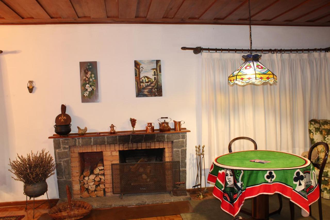 Casa Aconchegante No Capivari Campos do Jordão Buitenkant foto