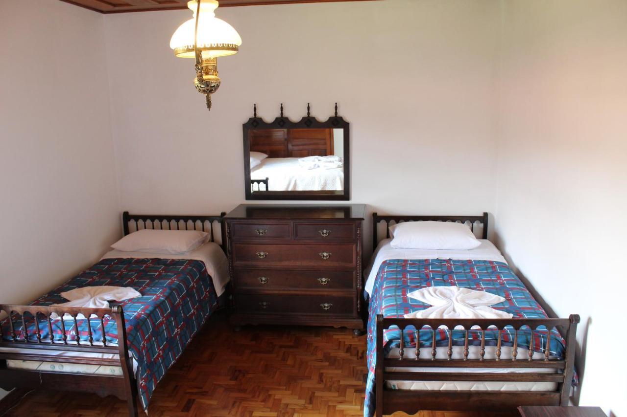 Casa Aconchegante No Capivari Campos do Jordão Buitenkant foto