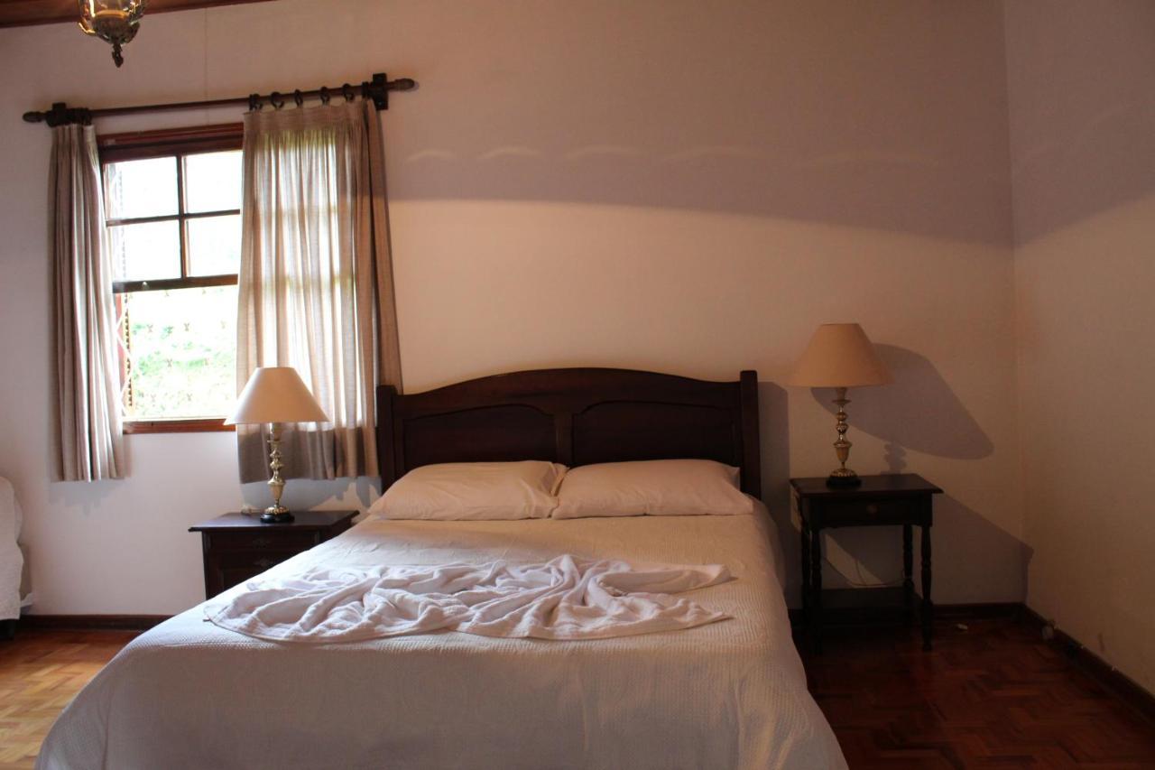 Casa Aconchegante No Capivari Campos do Jordão Buitenkant foto