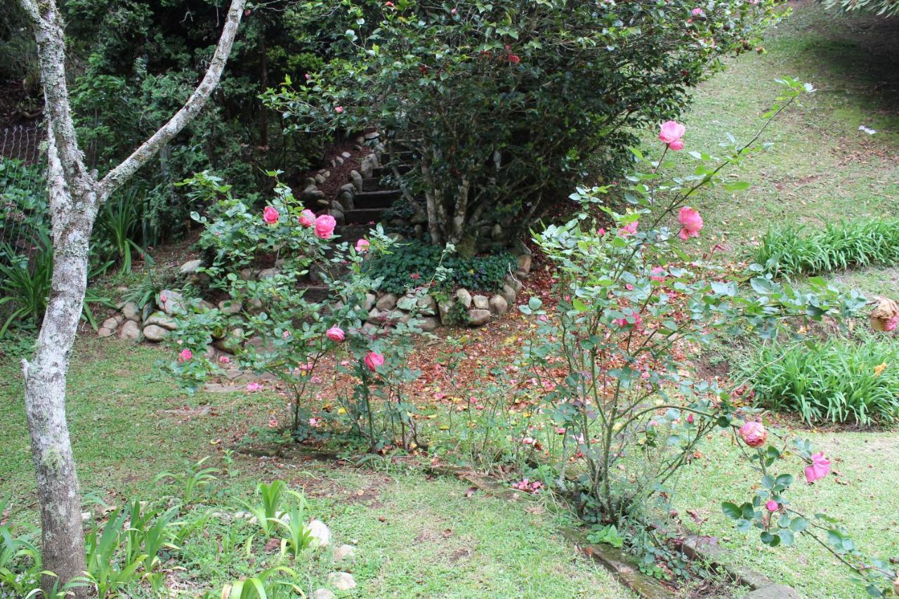 Casa Aconchegante No Capivari Campos do Jordão Buitenkant foto